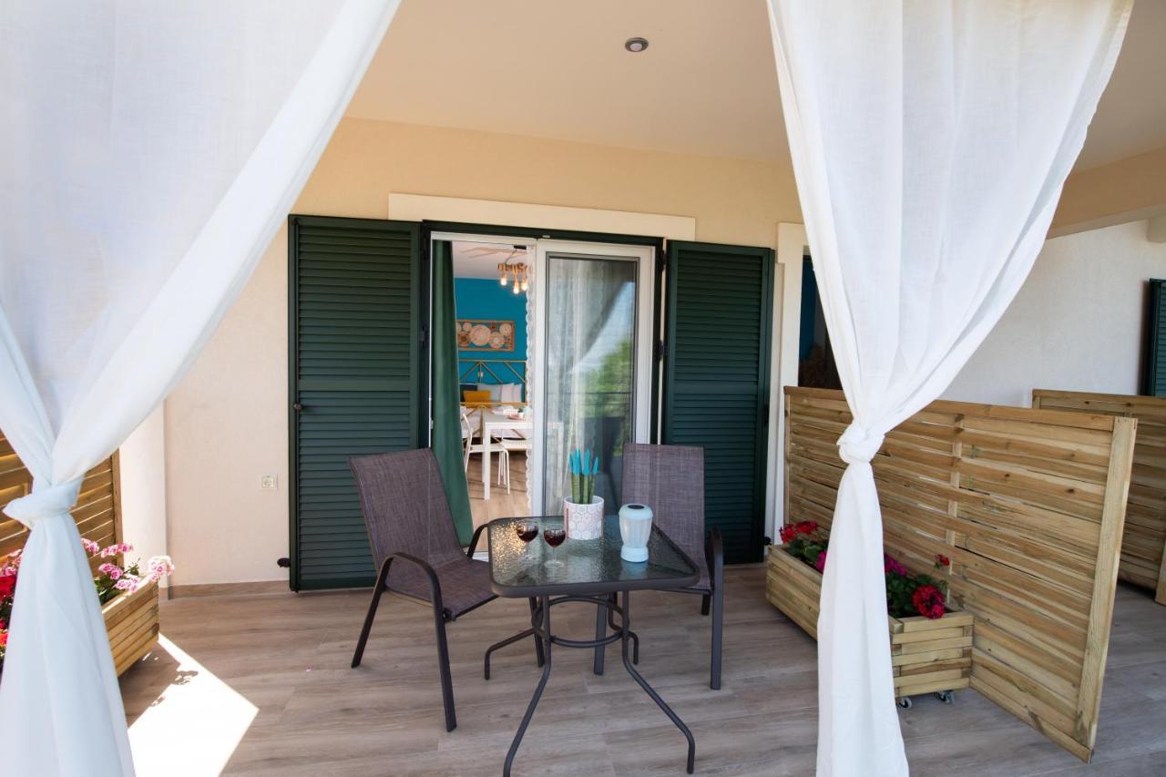 Casa De Blue Apartment Karia  ภายนอก รูปภาพ