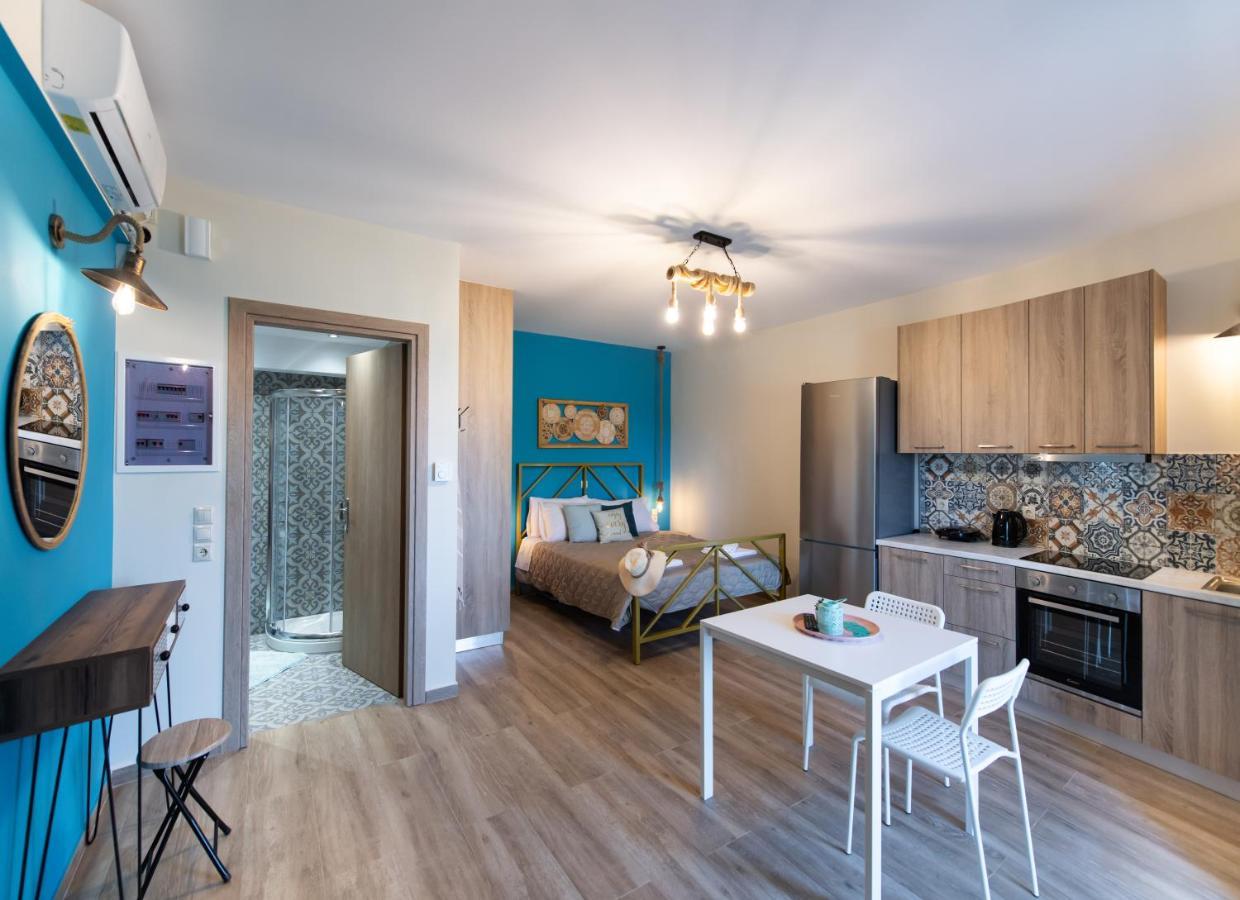 Casa De Blue Apartment Karia  ภายนอก รูปภาพ