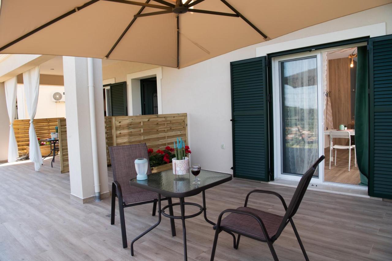 Casa De Blue Apartment Karia  ภายนอก รูปภาพ