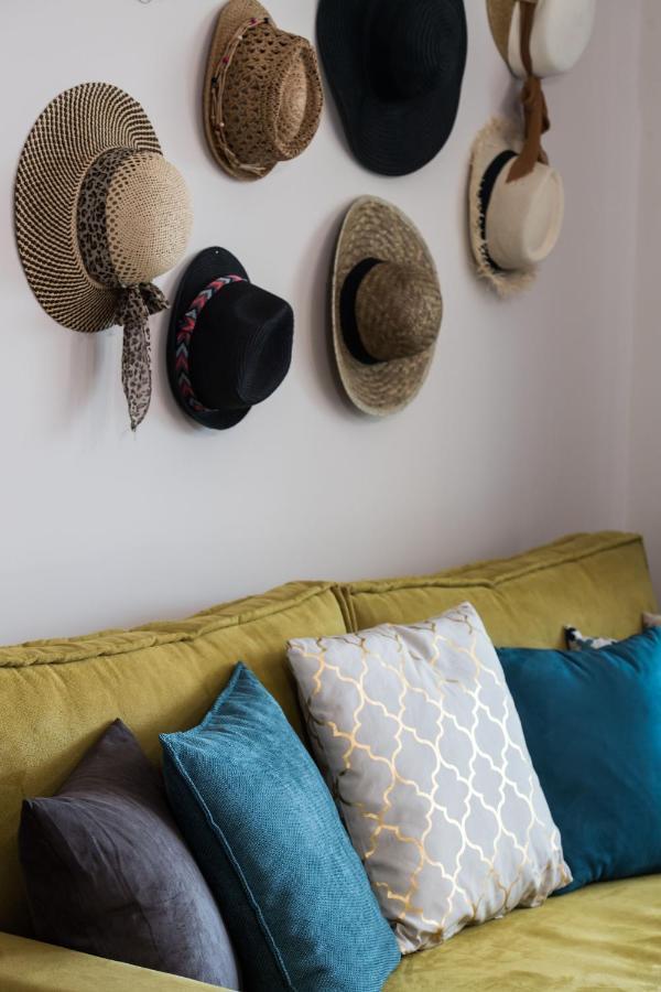 Casa De Blue Apartment Karia  ภายนอก รูปภาพ